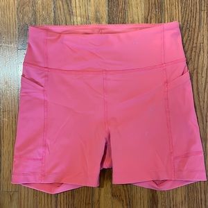 Outdoor Voices Zoom 3.5 inch short